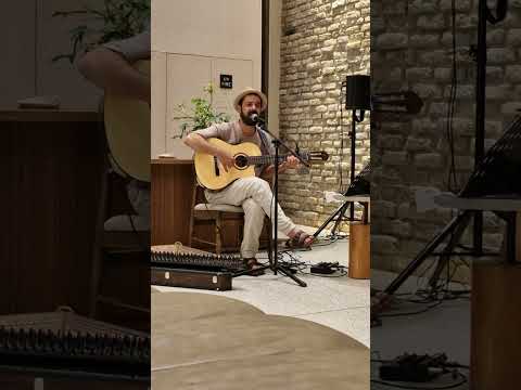 Nadav Shtainberg singing Lecha Eli