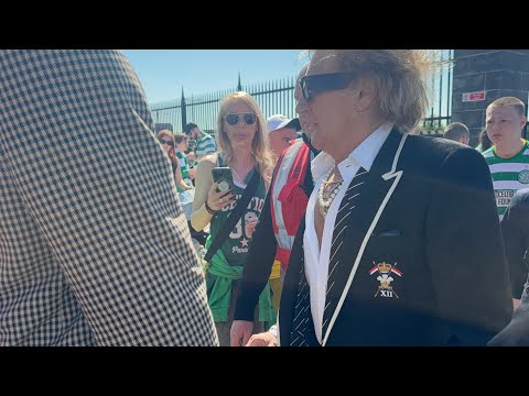 ROD STEWART ARRIVING BEFORE THE CELTIC V ST MIRREN GAME !!!