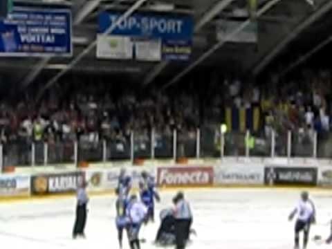Anssi Rantanen vs Adam Miller, Lukko-Ässät 6.8.2010