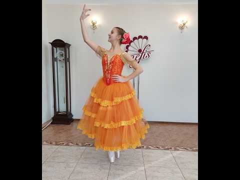 Soloist s costume – scene “Tavern” P 0306D - video 2