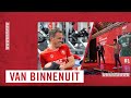 VAN BINNENUIT | Goede sfeer bij training en spelerspresentatie ?