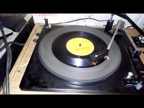 OMWANCHI FLORENCE. BY SAMWEL BOKAYA. EMANGA NAMBA 2 SIDE B.