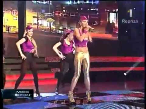 Dara Rolins -  Naskoč a leť LIVE (MISS Universe 2011) HD