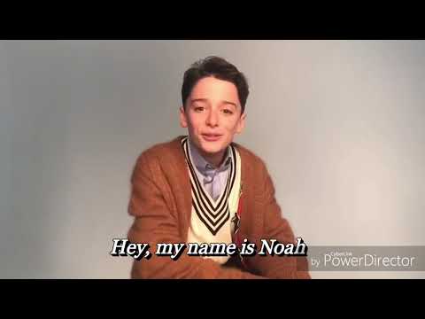 Noah Schnapp Speaking French For 1min ( With Subtitles )