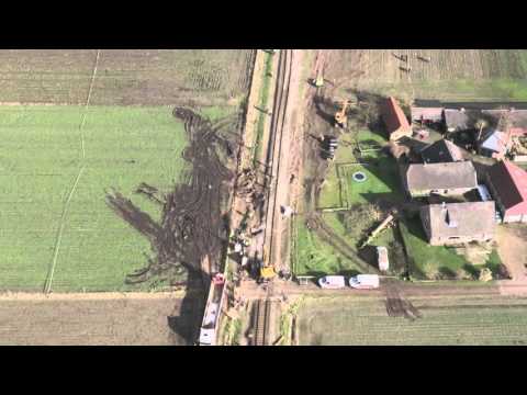 Helikoptervlucht boven bergingswerkzaamheden Dalfsen