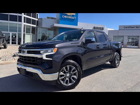 2024 Chevrolet Silverado 1500 Crew Cab Short Box 4-Wheel Drive LT in Black for sale at Boyer Chevrolet Lindsay Ltd. in Lindsay, ON