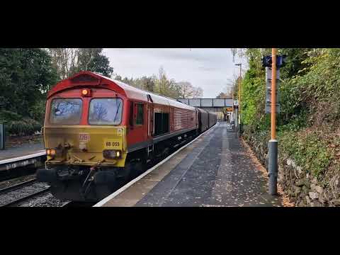 6M81 0426 Margam T.C. to Round Oak. 6V05 0920 Round Oak to Margam T.C. 26/11/22