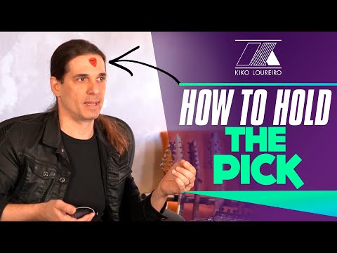 Get a BETTER TONE! How To Hold the Guitar Pick .