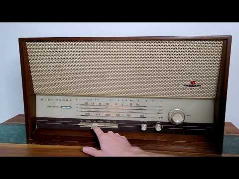 Nordmende Carmen C Tube Radio Vintage Rare Great Condition image 12