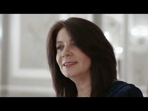 Trevor Nasser - Non Ho L'eta (Non ho l'età) ft. Freesia Gaie [Official Video]