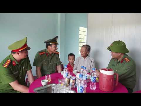 mang-tet-am-den-cho-nguoi-ngheo-tren-dia-ban-xa-ea-phe