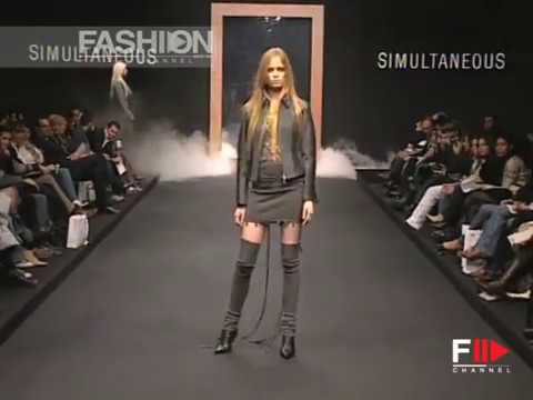 Fashion Show "Simultaneous" Pret a Porter Women Autumn Winter 2004 2005 Milan 2 of 4