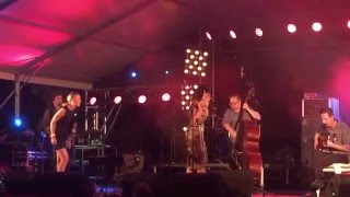 C'est manifique - Baby et Lulu