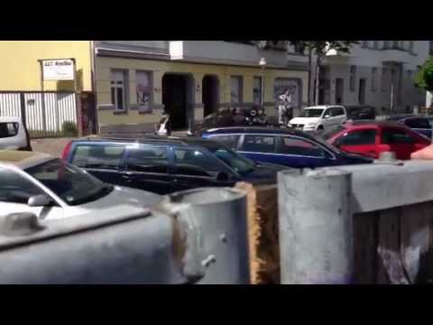 Koffer in Berlin - Probelauf für König Quasi`s Musikvideo