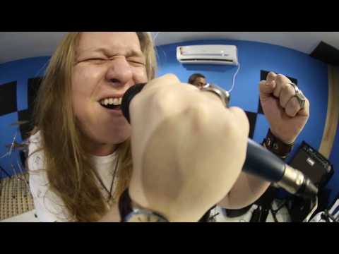 Kamikaze Killers - Correndo contra o tempo (Estúdio)