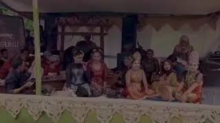 Download lagu Kliningan - Beger Pakokolot mp3 Download lagu Kliningan - Beger Pakokolot mp3