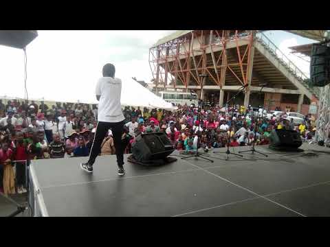 Tynnoe Chormzy - Warwadziwa Nei HAA FEST live Performance