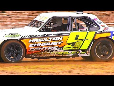 Production Sedans heat 2 Western Speedway Hamilton 30-3-2019
