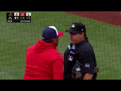 Dave Martinez gets ejected by home plate umpire