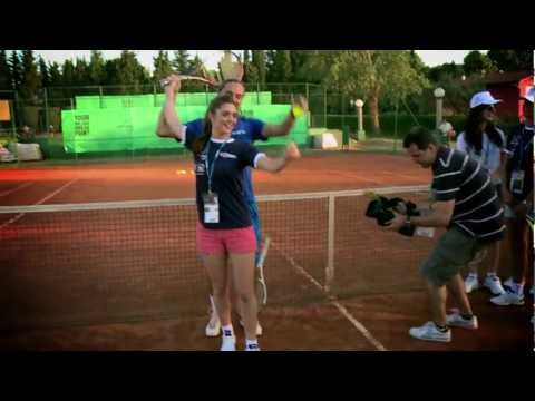 Dolgopolov Gives Tennis Lesson To Umag Hostesses