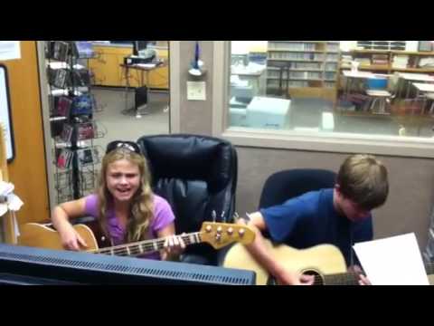 The UnXpected in the studio at WFOS 88.7