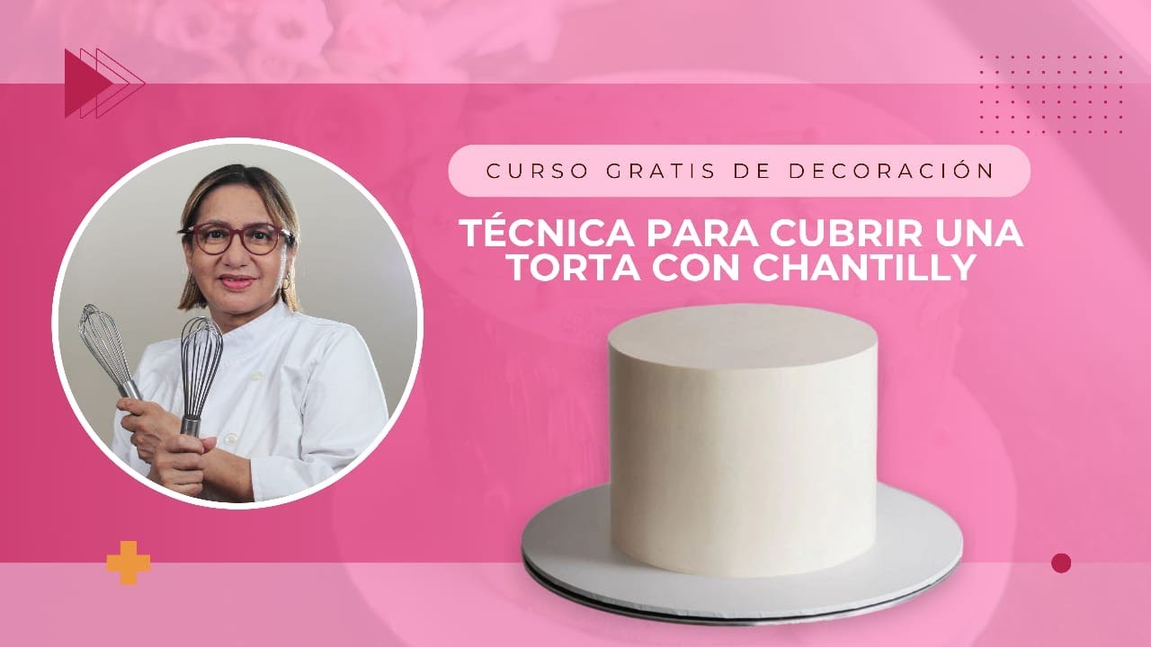 Technique for covering a cake with Chantilly cream