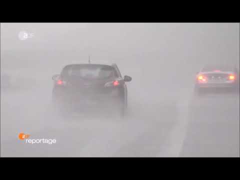 Politikkrise: Gemeinsam mit der Feuerwehr gegen die Flut der Hochwasser-Katastrophe - ZDF