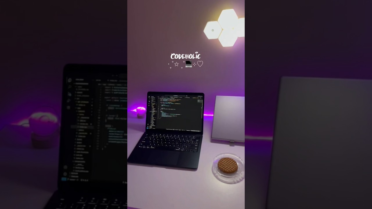 Codeholic🤍👩‍💻 (holic trend) #shorts #ytshorts #trending #holic #tech #coding #frontend #backend