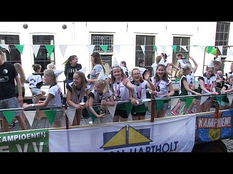 EVV huldigt zijn kampioenen - LOEmedia Elburg