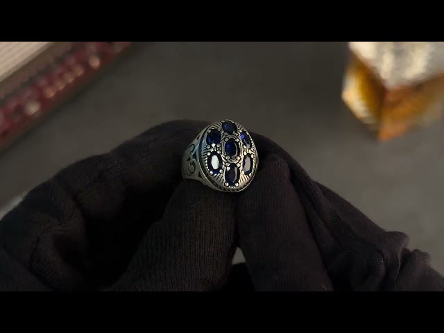 خاتم رجالي فضة استرليني مزين باحجار زركون زرقاء