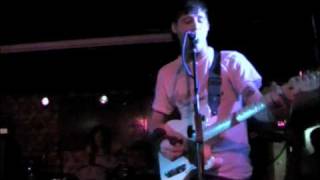 Wavves perform &quot;No Hope Kids&quot; at the Jackpot in Lawrence, KS September 15th, 2009