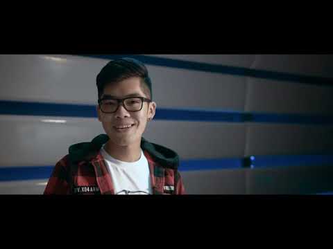 Light It Up Classic Walnut (Gimmicks and Online Instructions) by SansMinds