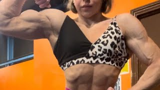 FBB IFBB MUSCLE Emily Brand Female Bodybuilding 🧟 @gymshorts3207 @musclegirlshort1