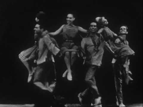 Karmon כרמון Israeli Singers and Dancers, 1962 - Tapuach chinani & Hava netze bemachol