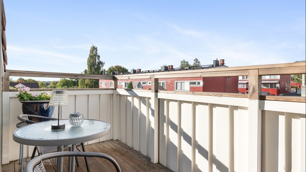2 rum Lägenhet på Landstormsvägen 16D Rimbo Norrtälje kommun - video