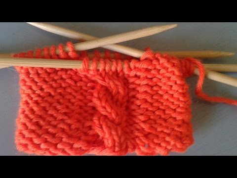 Simple cable pattern knitting in the round - knitting pattern