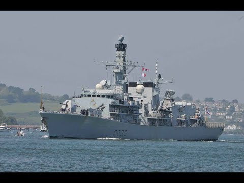 HMS MONMOUTH F235 LEAVES DEVONPORT NAVAL BASE AT NORTH CORNER PONTOON - 7th May 2018
