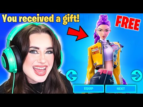 Gifting My Girlfriend *NEW* KPop Demon Hunters Bundle! (FREE)