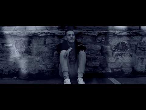 Jana & KAAIN - Máshogy döntöttél... (Official Music Video)