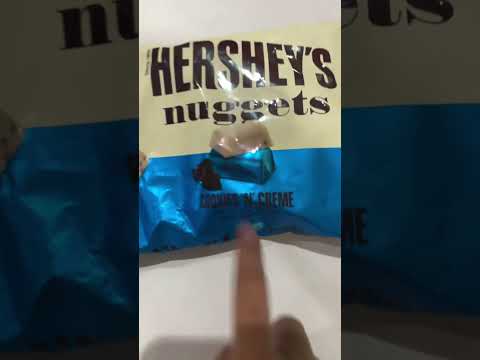 HERSHEY’S nuggets #cookies and cream flavour