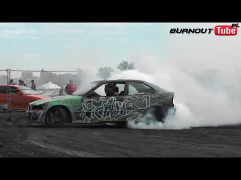 Finał pokazu mocy STREET - "STERYD" BMW E36 325 - XXIII Ogólnopolski Zlot BMW Toruń 2021