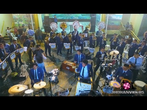 BANDA CONCERT BAND PERÚ 2018 - MIX HUAYNOS - 1er ANIVERSARIO