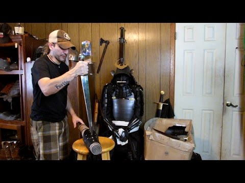 Studded Leather Bracers an effective defense? Historically used?