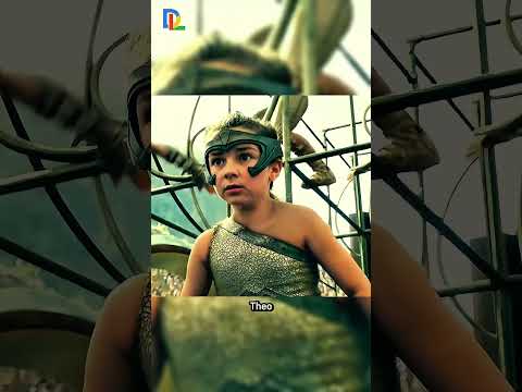 Em bé 10 tuổi tham gia cuộc thi và