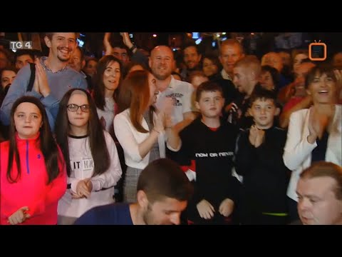 Peter Browne & Colin Farrell le Gary O'Brien