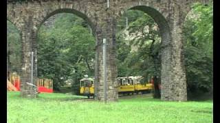 preview picture of video 'JSVideo RhB TRD-0026 Gem 4-4 801 to Poschiavo 18.09.2010.avi'