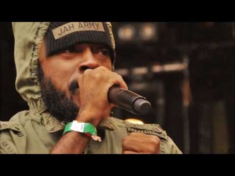 Lutan Fyah Ft Akae Beka - So Di World Ah Run (May 2017)