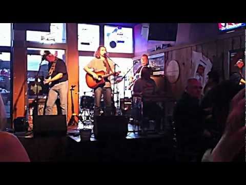 Ain't Livin Long Like This - Nathan Douglas et al at Swingin' Doors Saloon in Nashville, TN