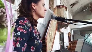 Sabrina Sauder - Sängerin &amp; Popflötistin