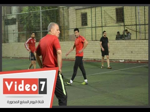 d السبكى وحسن الرداد وهشام ماجد وشيكو فى مباراة كرة قدم بالدقى